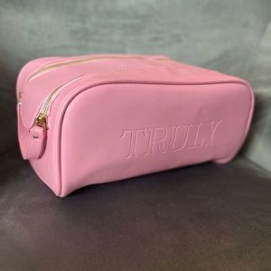Truly beauty bubblegum pink, double gold zipper, large cosmetic bag